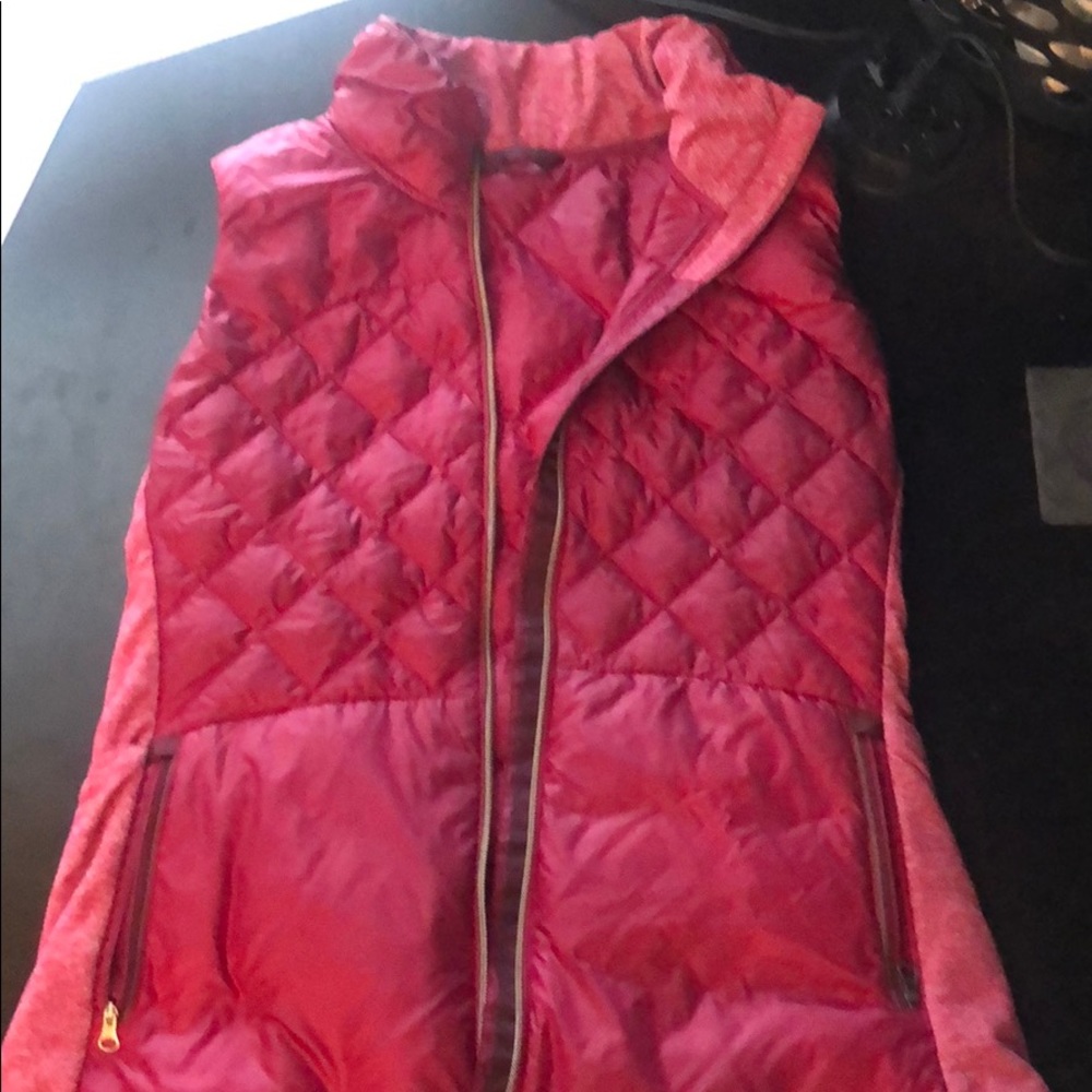 Lululemon Down for a Run Vest Size 12